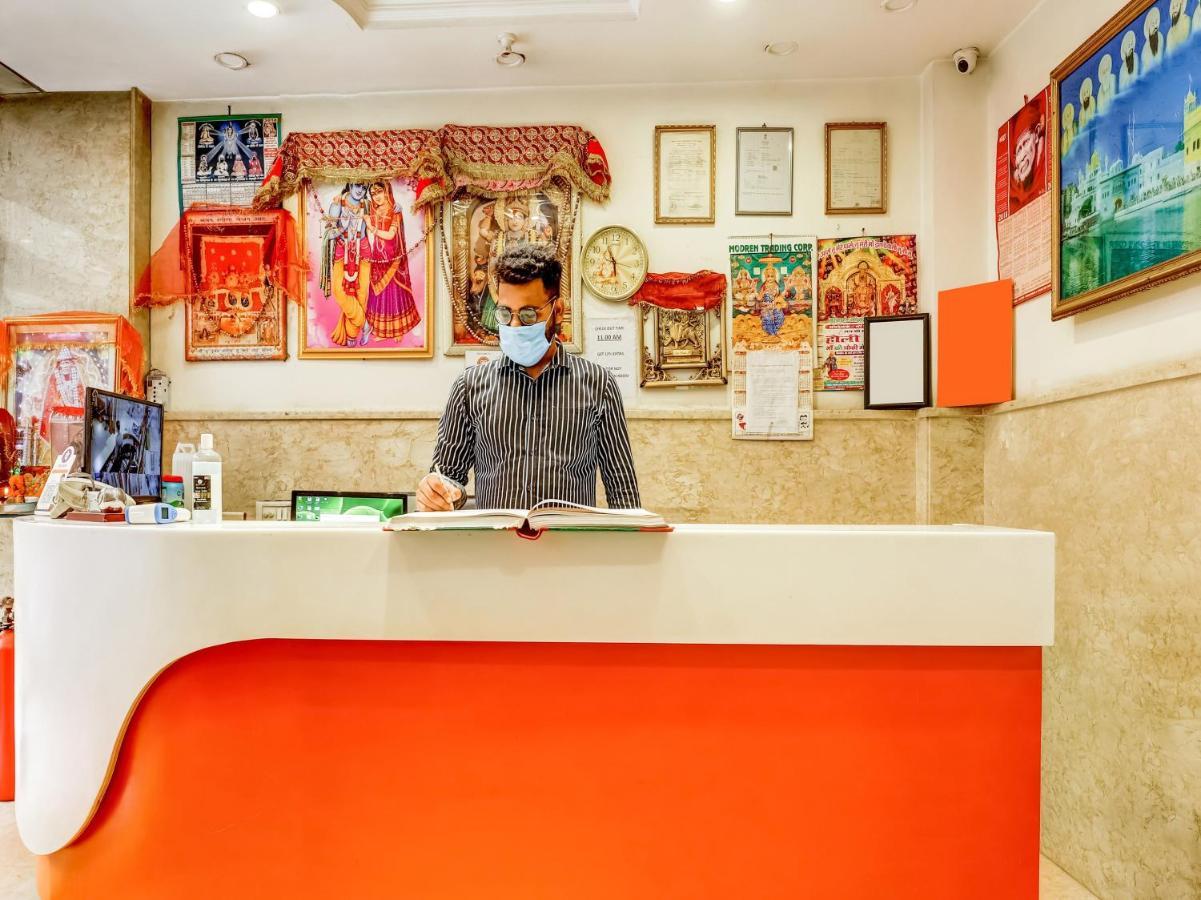 Oyo 75948 Hotel Tushar Continental Yeni Delhi Dış mekan fotoğraf